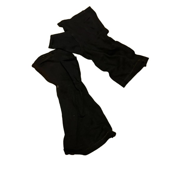 1940s Black Crepe Fingerless Gloves Short Length / Women’s Small * - Picture 3 of 4